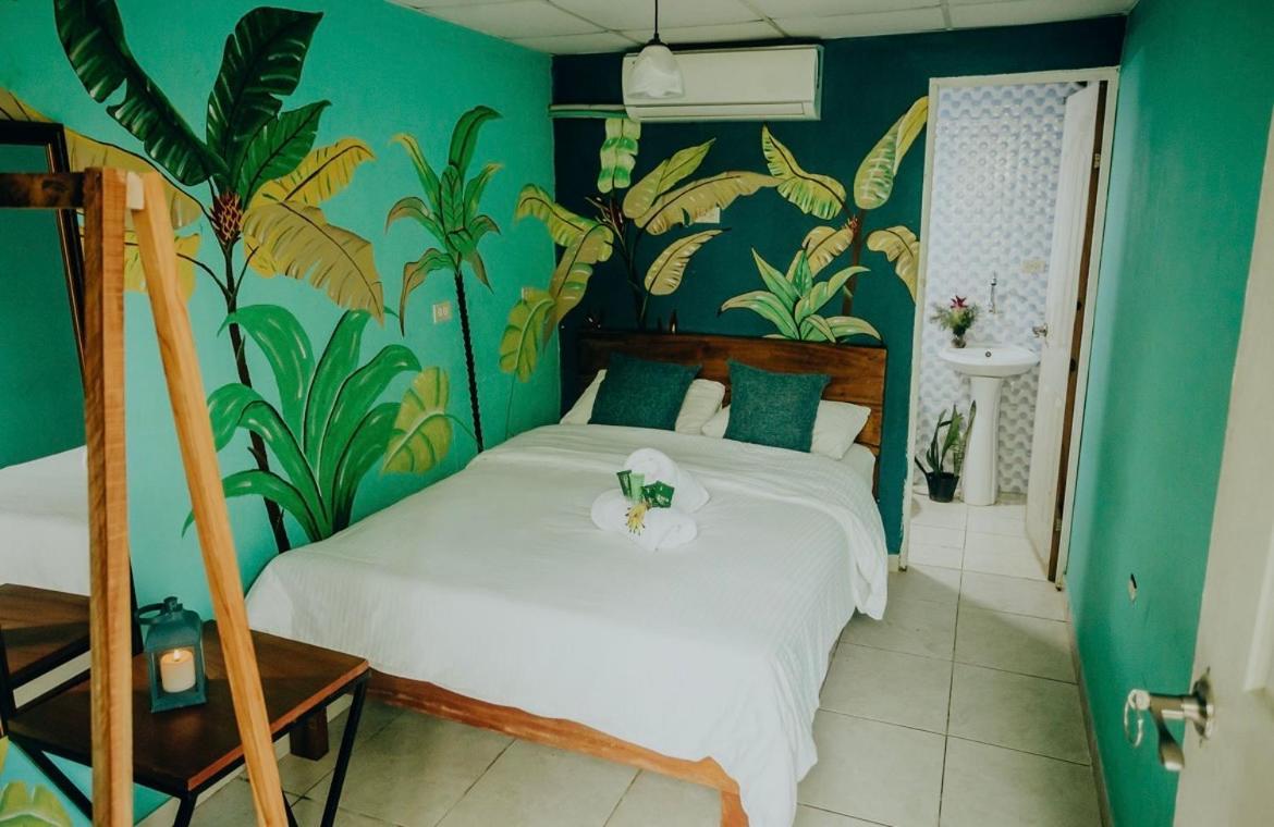 Hostal & Cafe Travelers Santiago de Veraguas Extérieur photo
