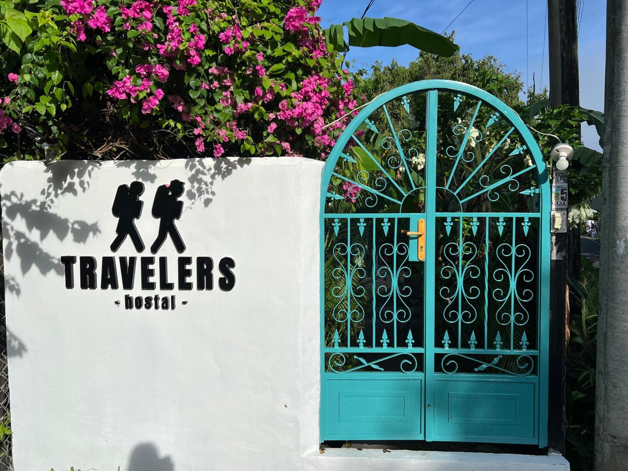 Hostal & Cafe Travelers Santiago de Veraguas Extérieur photo